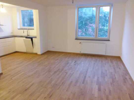 Exklusive 3-Zimmer-Wohnung mit EBK und Balkon in Ulm Stadtmitte