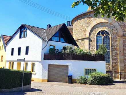 Mein Haus *Hinter der Kirche* VERKAUFT schöne Wohnräume bis unter das Dach, Terrasse