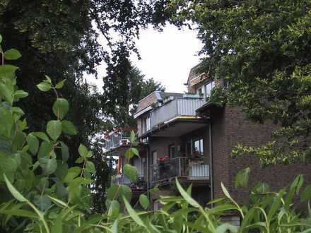 Freundliche 3-Zimmer-Maisonette-Wohnung mit Balkon und Garage in Elsdorf (provisionsfrei)