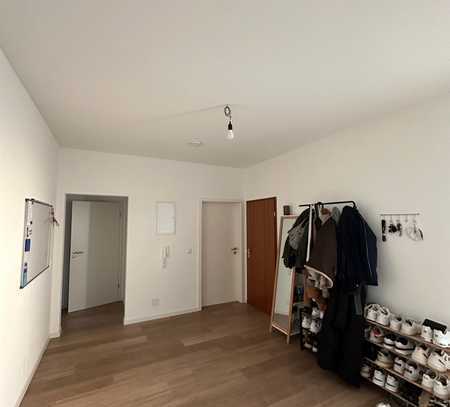 Renovierte 4,5-Zimmer-Wohnung in Ditzingen bei Stuttgart - WG-geeignet