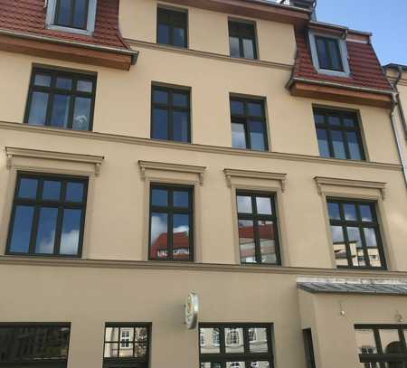 Geräumige 2,5-Zimmer-Wohnung mit gehobener Innenausstattung in Rostock