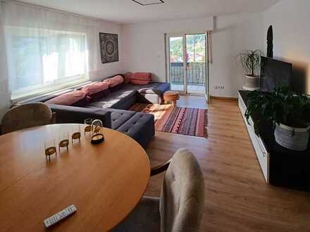 650 € - 88 m² - 3.0 Zi.