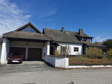 Freistehendes Haus in Top Lage von Deuerling !