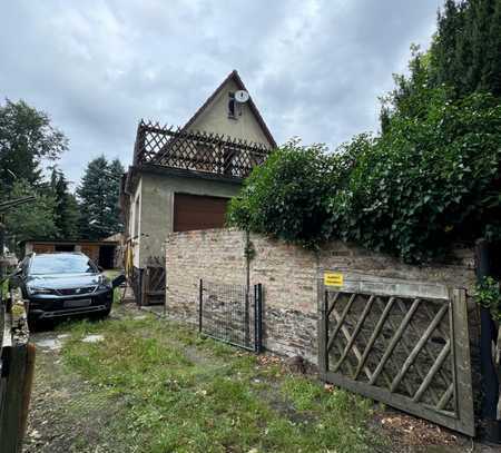 Einfamilienhaus mit viel Potenzial in Berlin-Uhlenhorst mit hervorragender Verkehrsanbindung