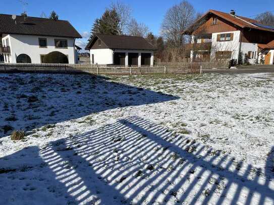 Sonniges Grundstück in ruhiger Lage - verwirklichen Sie Ihren Traum!