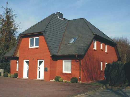 2 Zi.-Whg., 60m², Erdgeschoss, in ruhigem 3-Fam.-Haus (Bj. 2000) in Kayhude