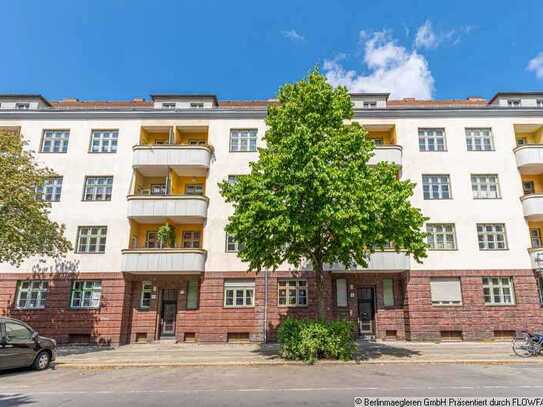 rented 2.5-room apartment for sale as a capital investment