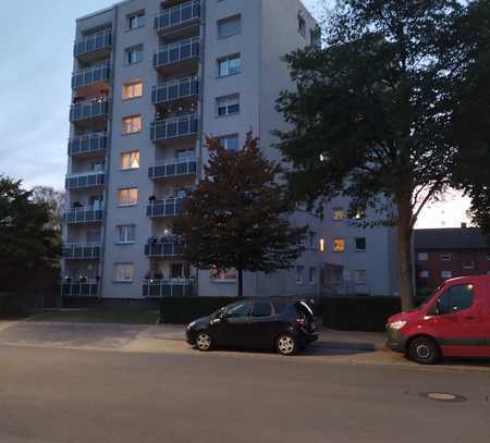 Gepflegte 3-Zimmer-Wohnung mit Balkon in Gelsenkirchen-Schaffrath