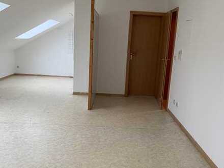 KLEVE MITTE 2-Zimmer-Dachgeschosswohnung nur mit WBS