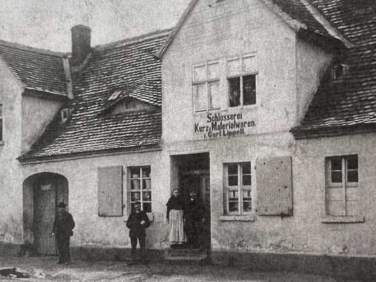 Teilsaniertes Zweifamilienhaus in Magdeburg- Olvenstedt