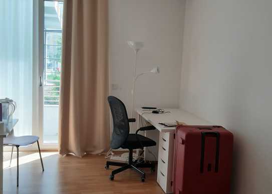 Laim Studio M2 - Voll möbliert mit Möbel, 35 qm Wohnung für Studenten