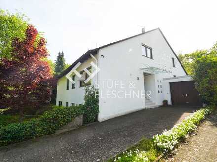 Attraktives Einfamilienhaus mit 2 ELW in beliebter, familienfreundlicher Lage von Mz.-Gonsenheim!