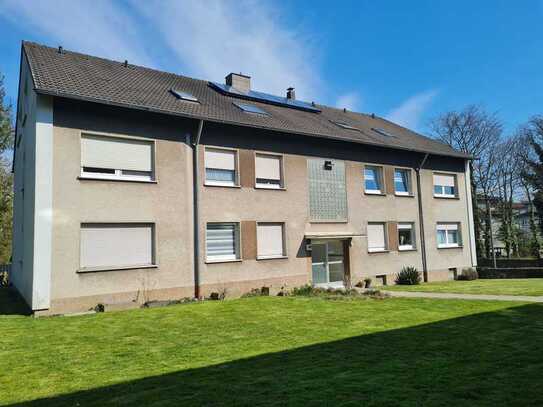 Schüren: 2-Zimmer-Wohnung, 8-Fam.-Haus, Gartennutzung