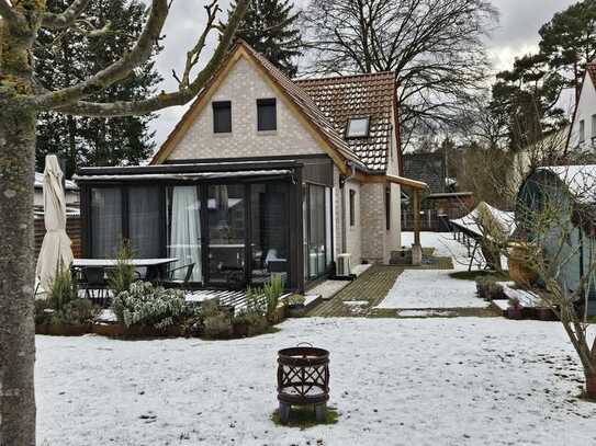 Liebe auf den 1. Blick-Einfamilienhaus im grünen Rangsdorf auf ca. 780 qm Grundstück- NATUR PUR---