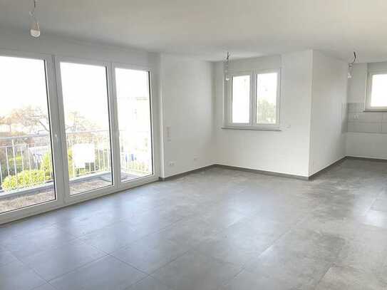 Erstbezug: große, helle 4,5 Zimmer-Neubau-Wohnung in Hofen/Bönnigheim