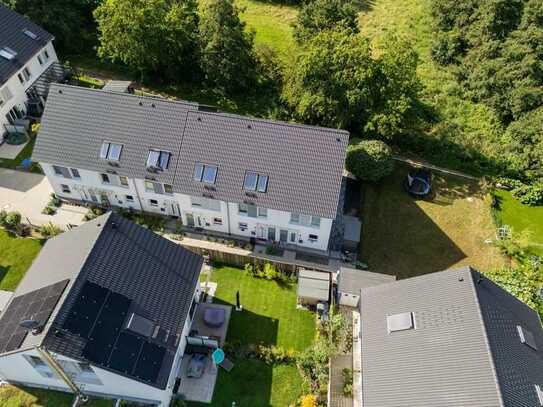 Modernes Wohnen in Top-Lage: Exklusives Reihenmittelhaus in Erzhausen mit Garten und Stellplatz