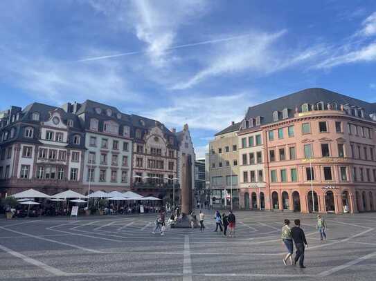 2 Büro/- oder Praxisetagen "im Schatten des Doms" am Marktplatz in Mainz