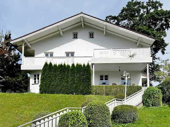 Landhausvilla mit Charme in idyllischer Lage vom Münchner Süden