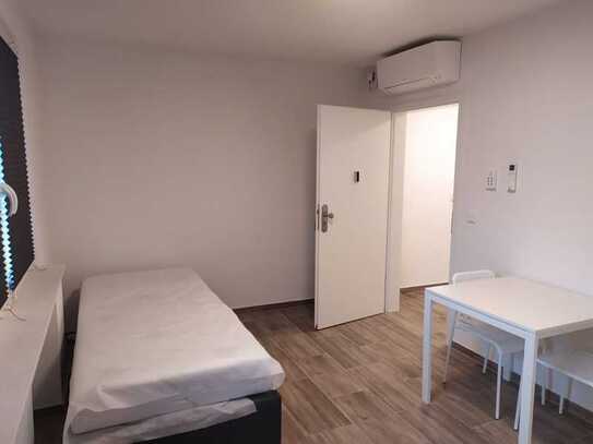 1.OGZ1 1-Zimmer Apartment in Köln Ostheim mit eigenem Bad und WG-Küche