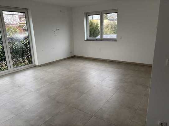 Frisch Renovierte 3-Zimmer-Wohnung zur Miete in Wetzlar - Nauborn best Lage