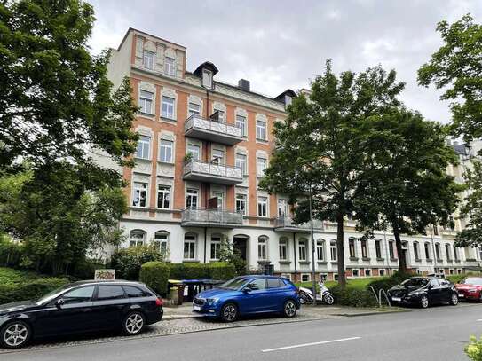 Urbanes Leben mit Südbalkon zum Michaelberg