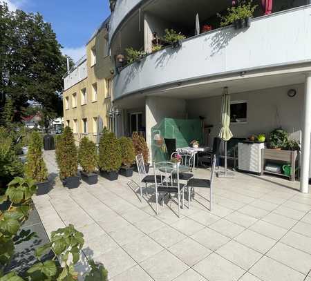 2-Raum-Wohnung mit großer Terrasse