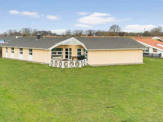 Fantastisch gelegenes Ferienhaus mit Pool und Panoramablick auf die Ostsee