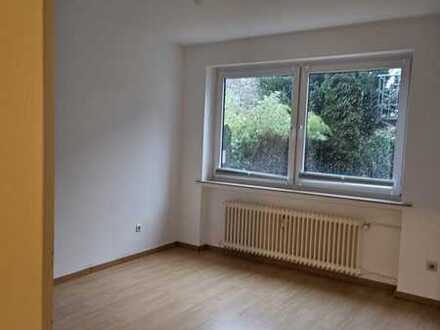 Gepflegte 3-Raum-Wohnung mit Einbauküche in Bremen