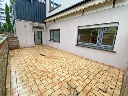 6909 - Großzügig geschnittene 3,5-Zimmer-Souterrainwohnung mit Terrasse und Tageslichtbad!