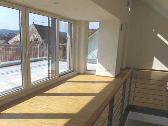 1725 –Tolle 3,5 Zi. – Wohnung mit Penthouse–Charakter in zentraler Lage in der Rottenburger City!