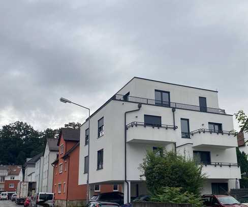 Stilvolle, geräumige und neuwertige 1-Zimmer-Penthouse-Wohnung in Schwäbisch Gmünd