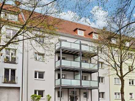 Hochwertig renovierte 2-Zimmer-Wohnung mit Balkon in zentraler Lage von Hamburg - Hamm-Nord!