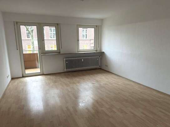 2-Zimmer Wohnung mit Einbauküche bezugsfertig