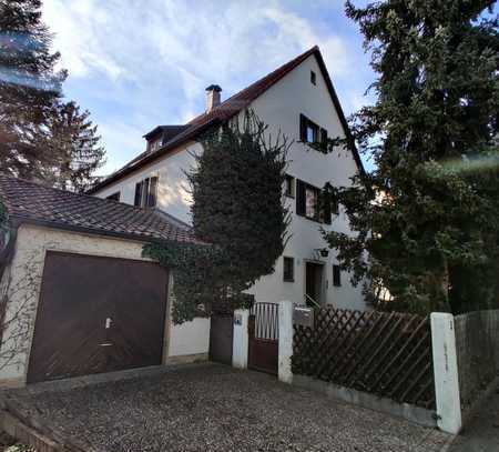 Freistehendes Haus in Toplage - Sanierungsbedürftig