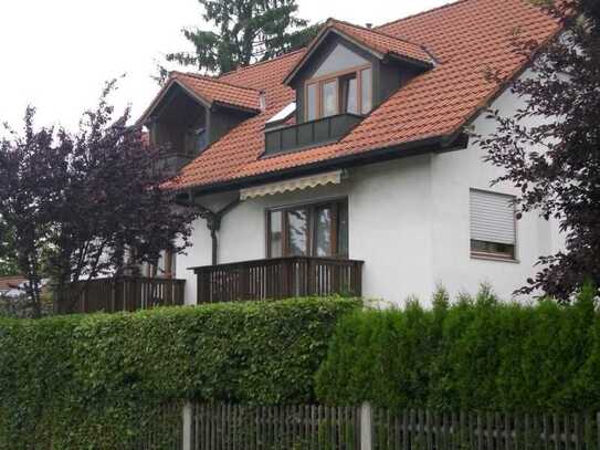 Schöne 2-Zimmer-Wohnung mit Balkon und EBK in Trudering