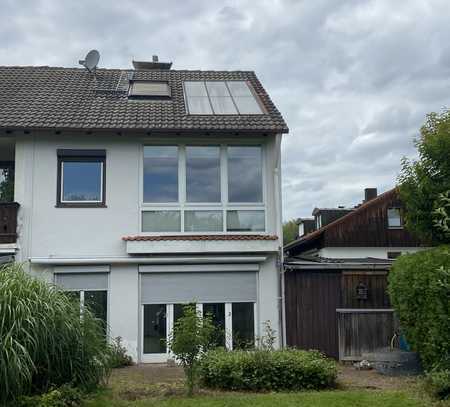 DHH (mit schönem Garten in ruhiger Wohnsiedlung ( frei ab 01.08.2025)