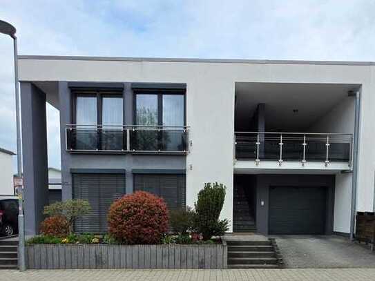 IK | Kaiserslautern: Moderne 4 Zimmerwohnung in einer besonders schönen Lage!