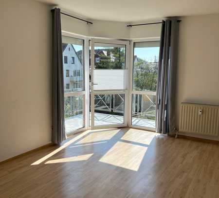 Zentrale Lage Bad Kreuznach: lichtdurchflutete 2-Zimmerwohnung mit schönem Ausblick