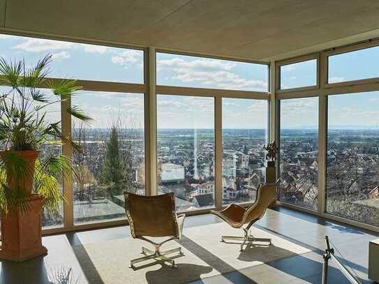 Diese Aussicht können Sie kaufen - Luxuriöse Bauhausvilla mit Panoramablick auf dem Branich