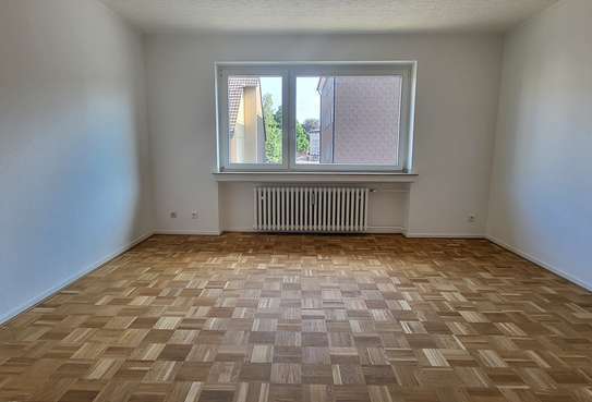 Komplett renovierte Wohnung im 1.OG, in Duisburg-Walsum