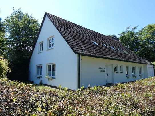 Mehrgenerationenhaus in Wald- und Strandnähe