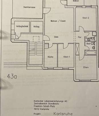 Helle, geräumige 4 Zi. Dachgeschosswohnung mit Dachterrasse und Einbauküche