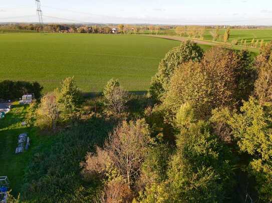 Baugrundstück am Feldrand