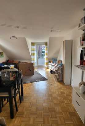 Tolle 2-Zimmer Dachgeschosswohnung im Aachener Stadtteil Verlautenheide zum 01.10.2024 zu vermieten