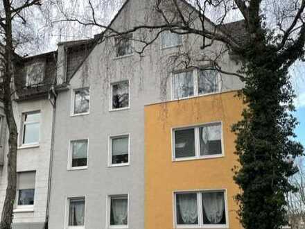 modernes 4-Familienhaus mit Gewerbeteil in guter City-Lage