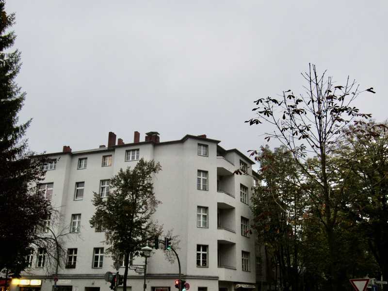 Helle, gemütliche 1-Zimmer-Altbauwohnung , Nahe Schlossstr., ohne Makler v. Privat