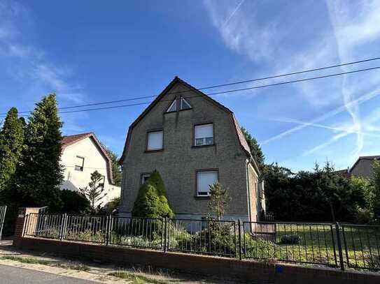 Zweifamilienhaus in Ladeburg / Bernau älteres Haus mit viel Potenzial