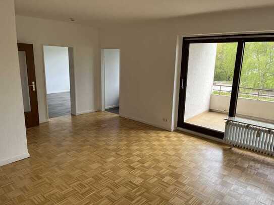 Geschmackvolle 2-Raum-Wohnung mit Balkon und EBK in Hamburg Jenfeld