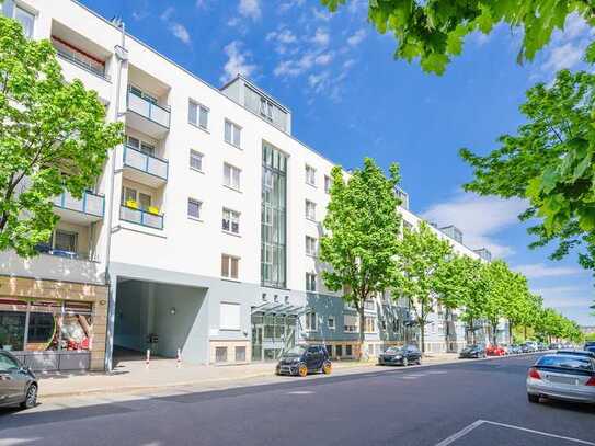 Sehr attraktive 3-RW * Bad m. Fenster * West-Balkon * TG-SP * Fahrstuhl * grüne & zentrale Lage *TOP