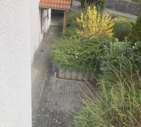 Geschmackvolle 2,5-Raum-Souterrain-Wohnung mit Einbauküche in Bad Kreuznach